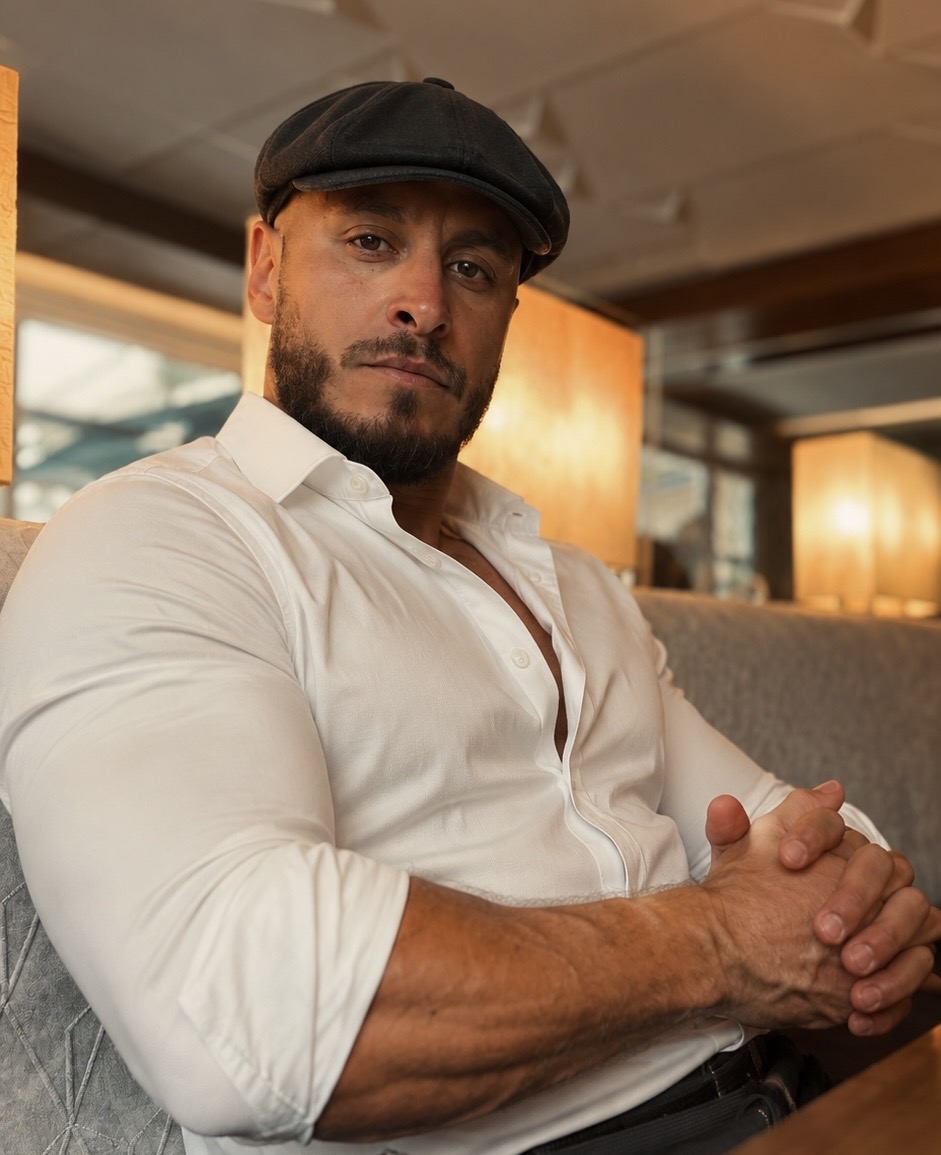 Romeo – Gründer der Stay Scale Academy